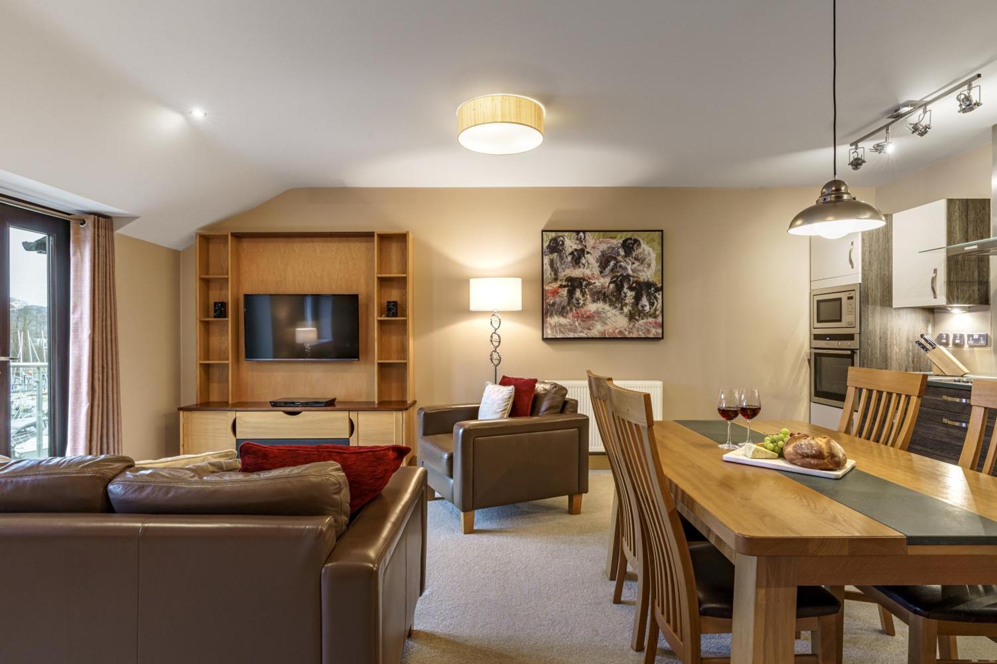 Lakeland Apartment At Windermere Marina Village โบว์เนส ออน วินเดอเมียร์ ภายนอก รูปภาพ